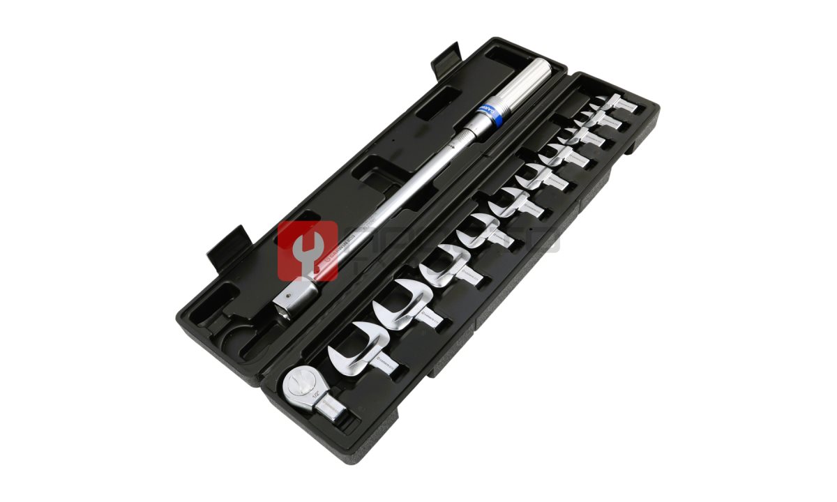  GARWIN INDUSTRIAL 502210-40-200-14-SET Динамометрический ключ двухстороннего действия в наборе со сменными насадками, 12 пр., 40-200 Нм (1)
