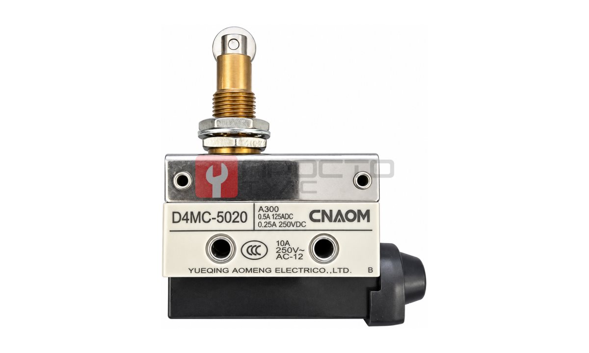  Выключатель концевой CNAOM D4MC-5020 (ролик на штоке) (0)