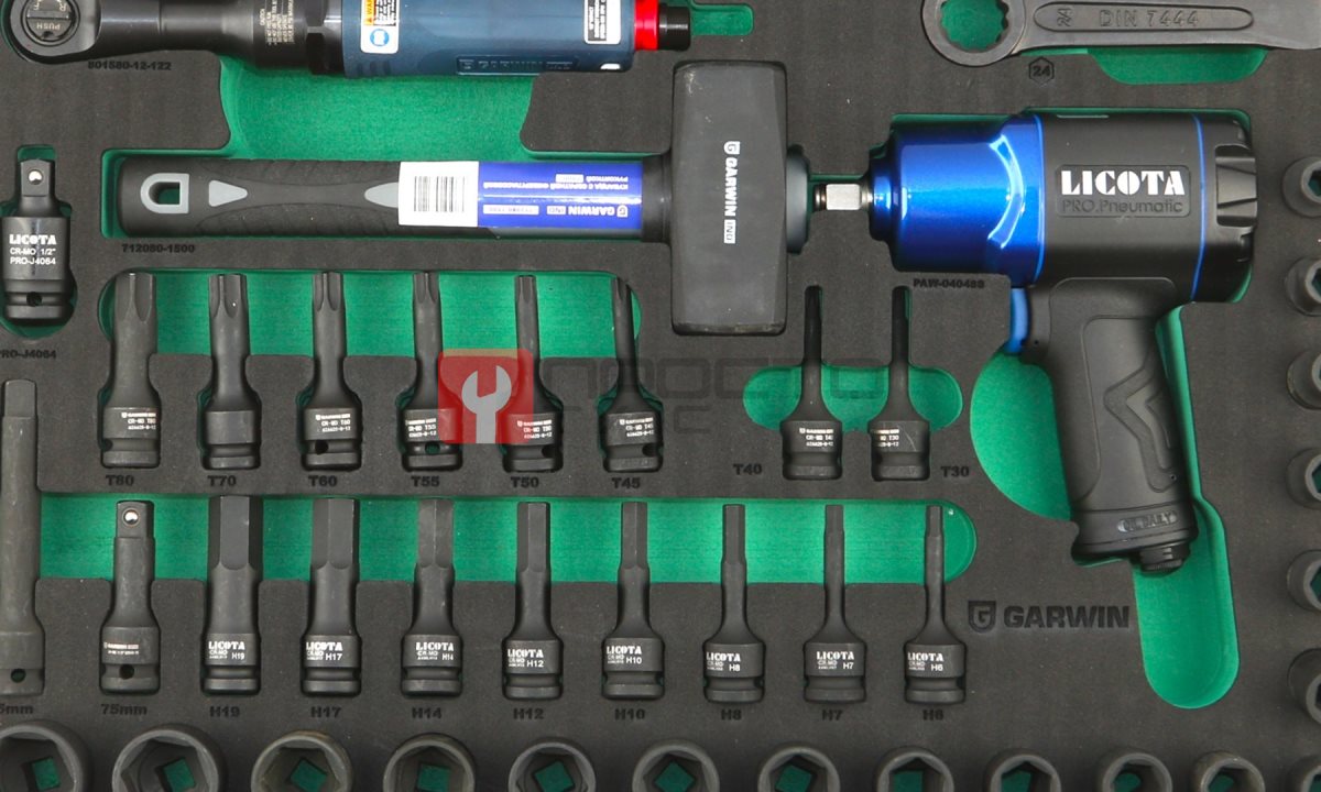  GARWIN PRO 646535 Набор пневмоинструмента с гайковертом 41 пр. в ложементе EVA (1)