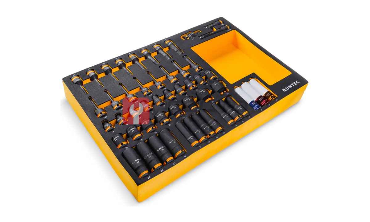  RUNTEC RT-IS1E51F Набор ударных головок с аксессуарами RUNTEC 1/2
