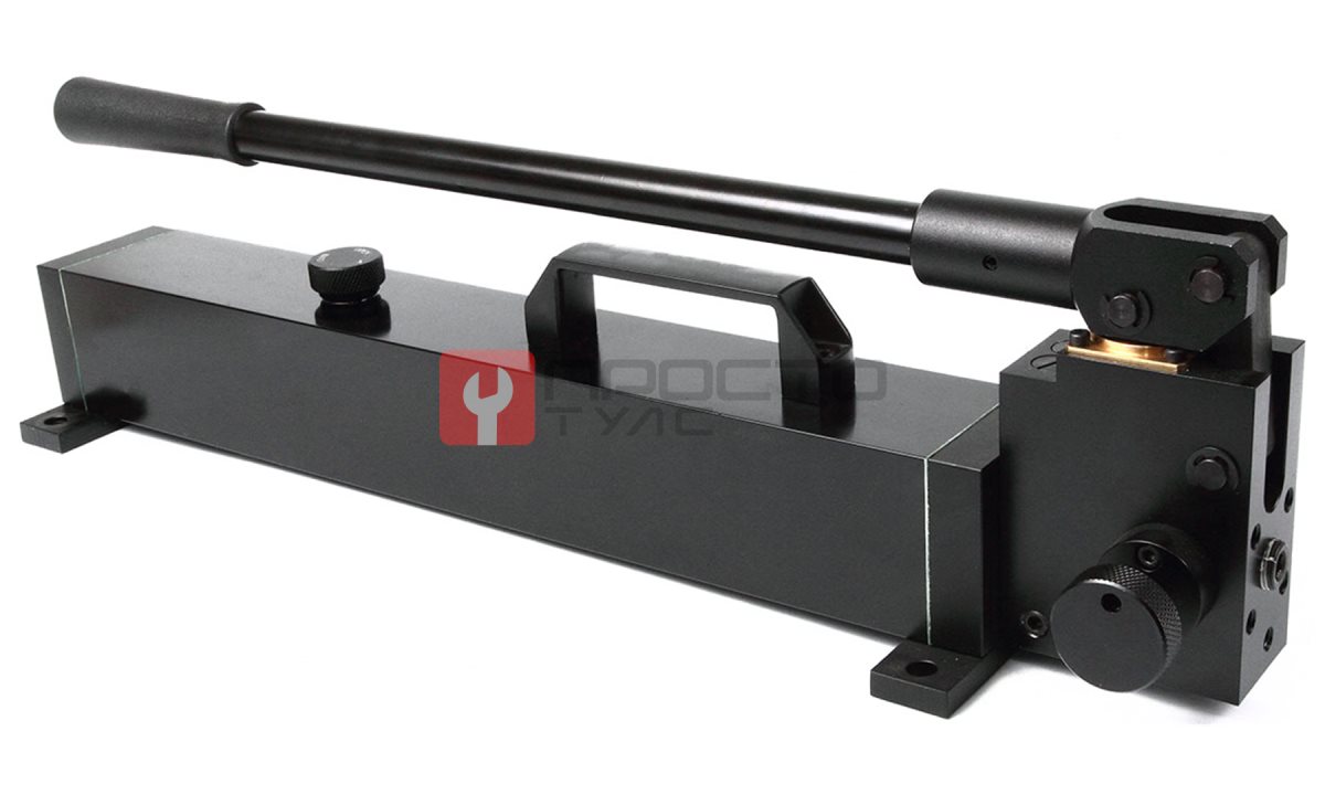  GARWIN PRO GHE-HP0700-1980 Насос ручной гидравлический с алюминиевым корпусом 700 бар; 1,98 л (0)