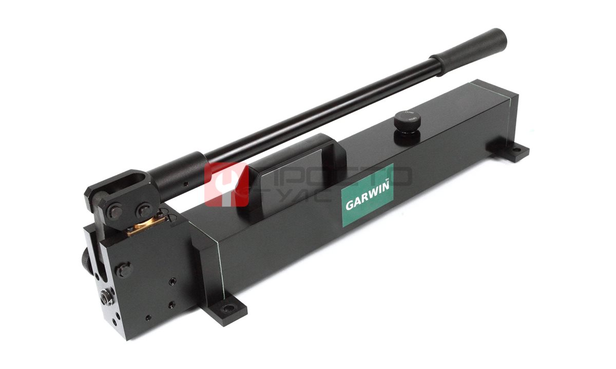  GARWIN PRO GHE-HP0700-1980 Насос ручной гидравлический с алюминиевым корпусом 700 бар; 1,98 л (1)