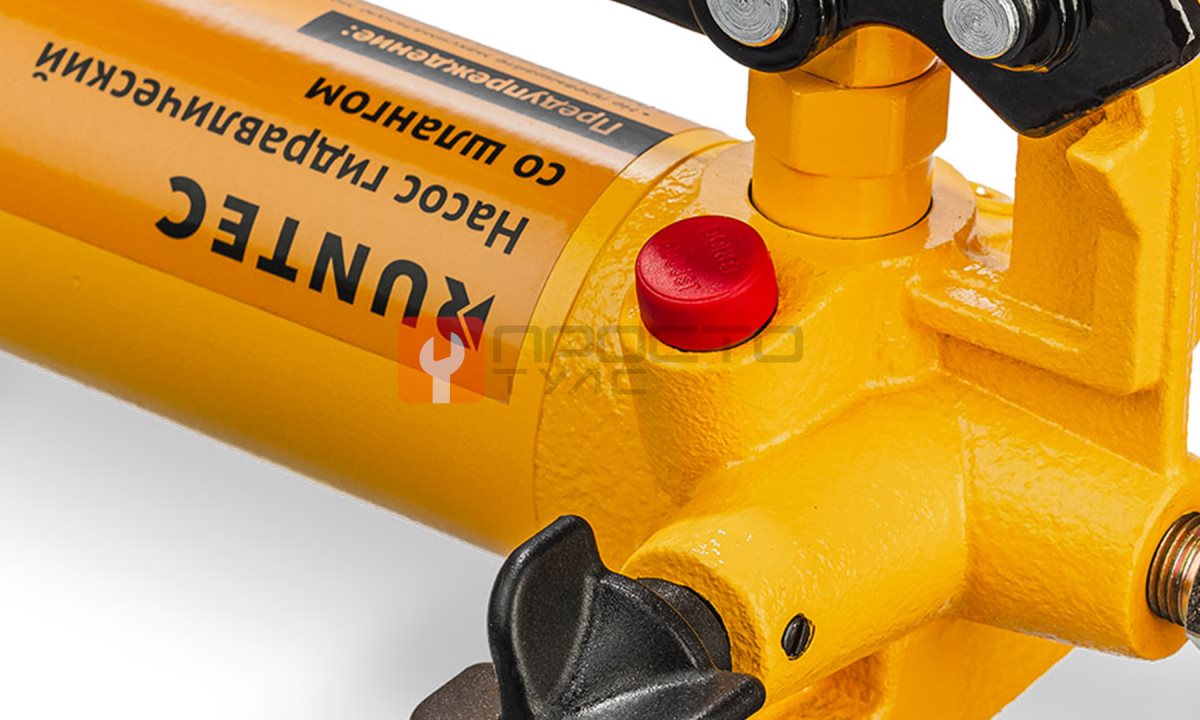  RUNTEC RT-HP04 Насос гидравлический 4 т со шлангом (1)