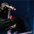  NORDBERG Камера пескоструйная NS1K настольная, боковая загрузка 110 л (4)
