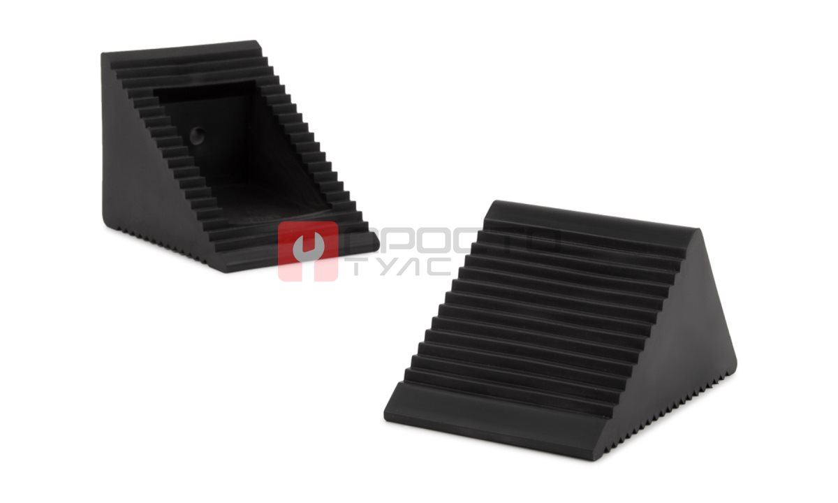  WDK-88001 Противооткатные упоры резиновые. Комплект 2 шт. Размеры 105х75х75 мм. Вес 0,66 кг. (1)